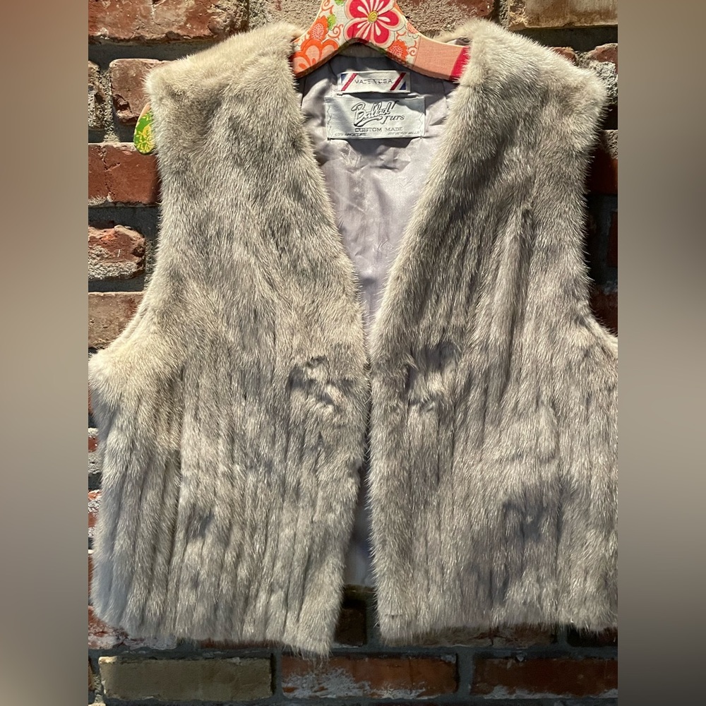 VINTAGE FUR VEST CUSTOM MADE BALLAD FURS BEVERLY HILLS FITS SIZE MEDIUM